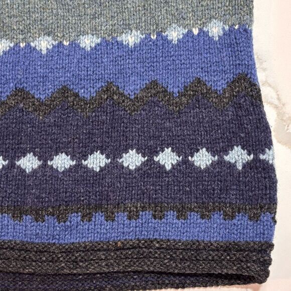 Lands' End | Women's Fair Isle Blue and Green Wool Turtleneck Sweater Size S - Picture 6 of 16